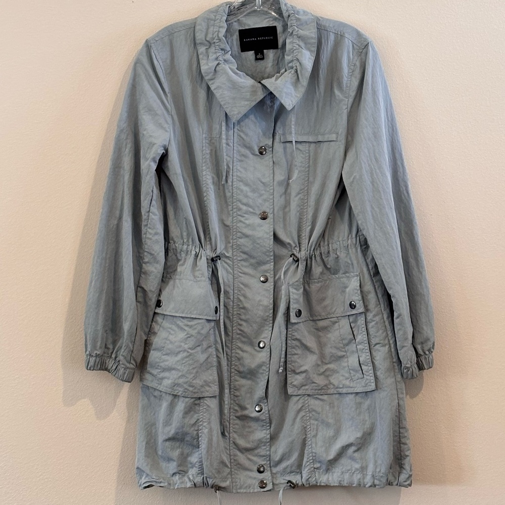 Banana Republic Women's SZ S Trench Coat Jacket Adjustable Waist Light Green